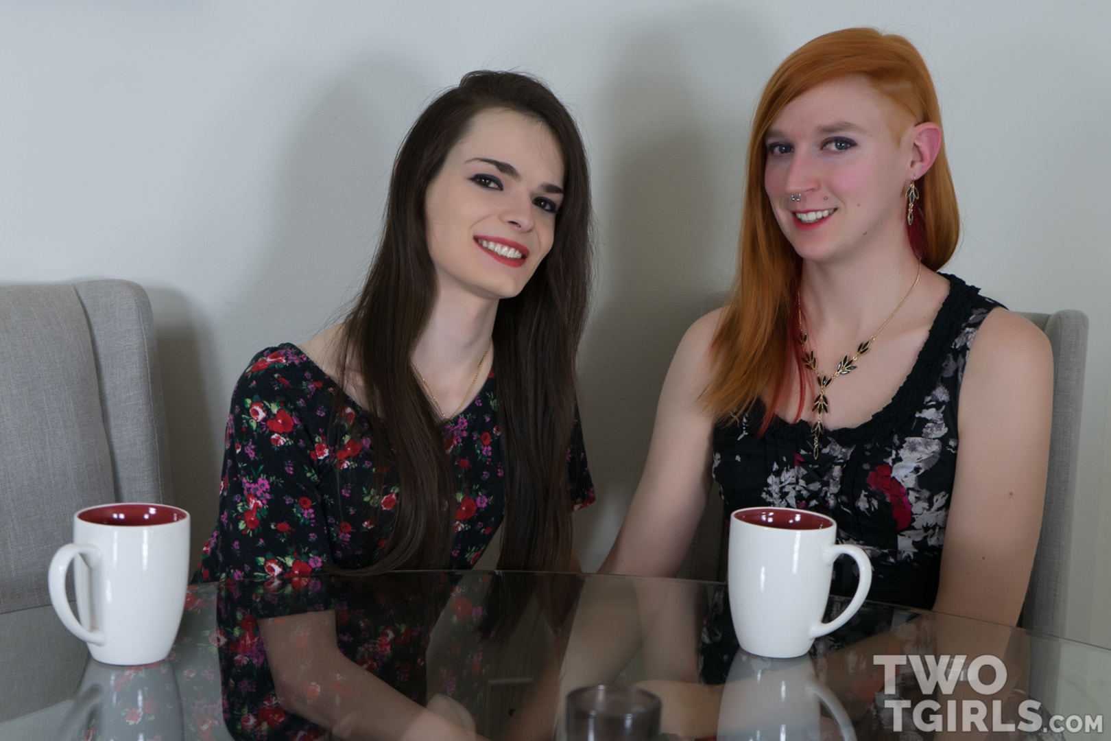 Two Tea Girls Take Turns Fucking